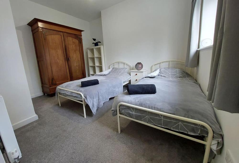 Beach House, With Bbq Lodge And Hot Tub! Bournemouth Dış mekan fotoğraf